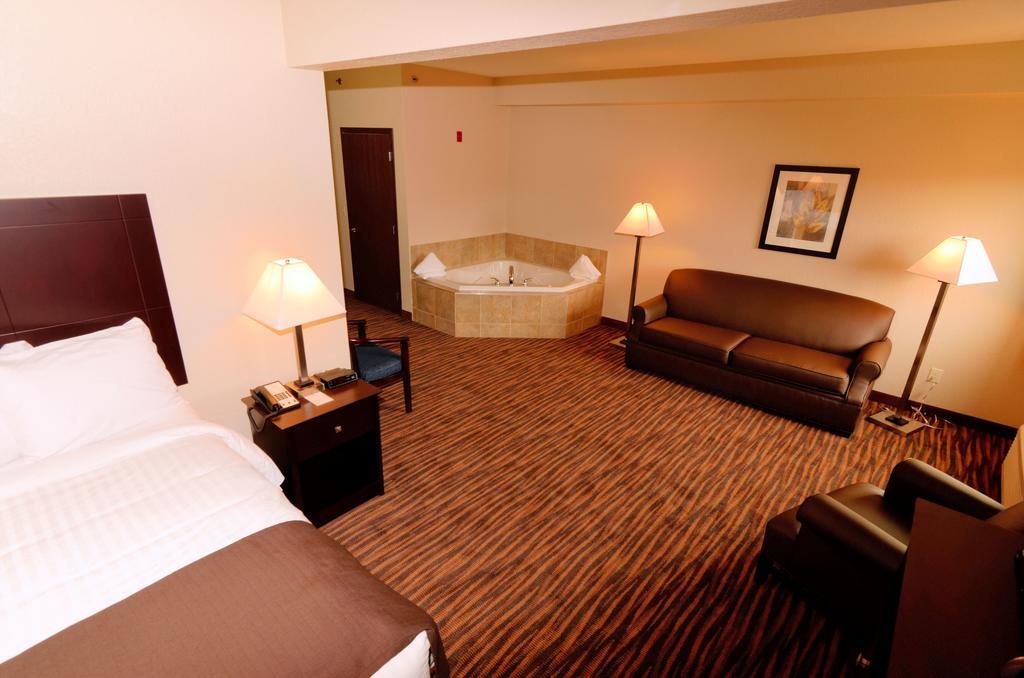 Cobblestone Inn & Suites - Denison | Oak Ridge Kamer foto