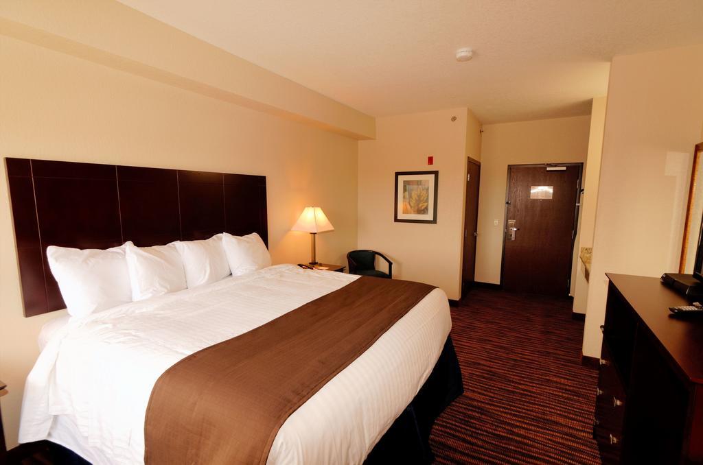 Cobblestone Inn & Suites - Denison | Oak Ridge Buitenkant foto