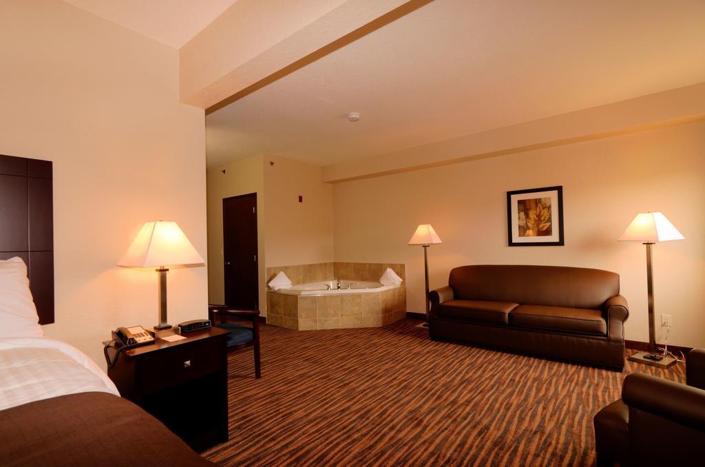 Cobblestone Inn & Suites - Denison | Oak Ridge Buitenkant foto