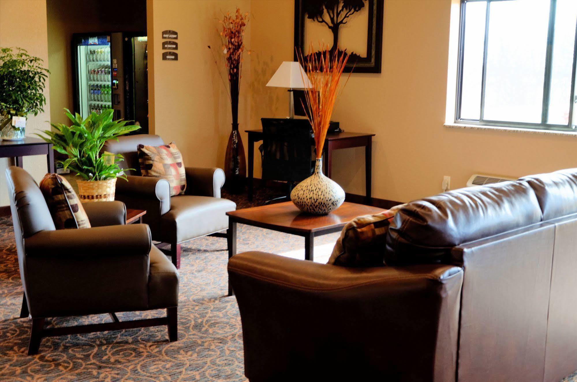 Cobblestone Inn & Suites - Denison | Oak Ridge Buitenkant foto