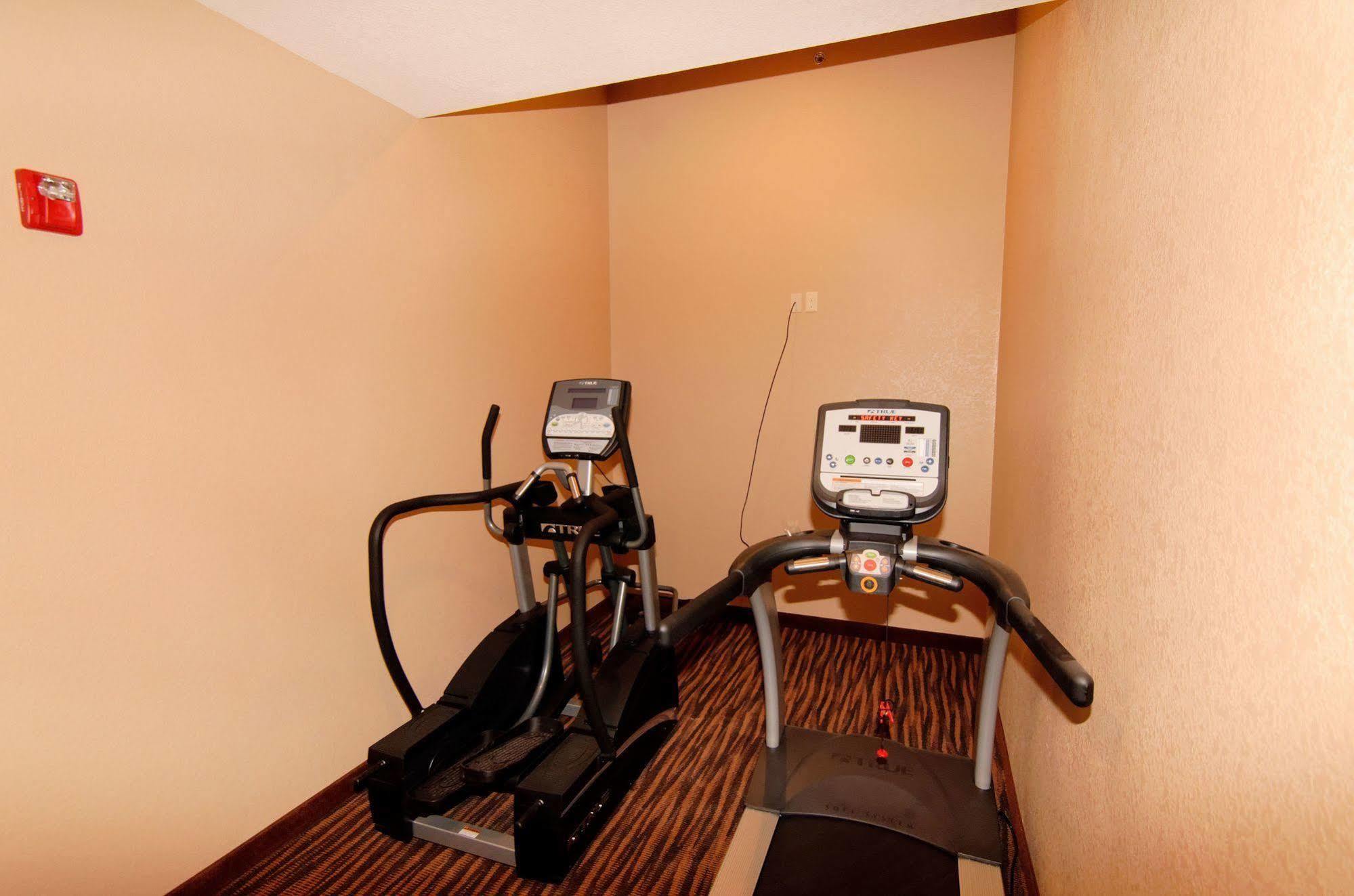 Cobblestone Inn & Suites - Denison | Oak Ridge Buitenkant foto